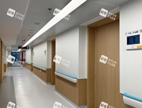 泉州艾格眼科医院走廊环境照 泉州艾格眼科医院走廊环境照
