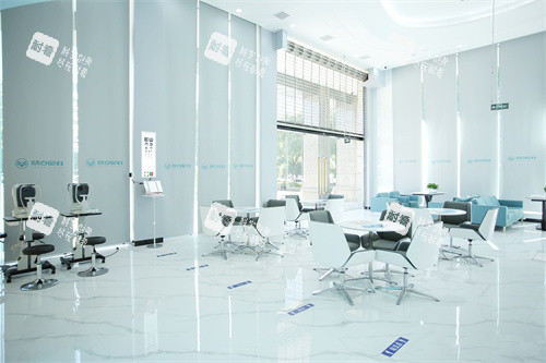 长沙识目睛点眼科大厅环境