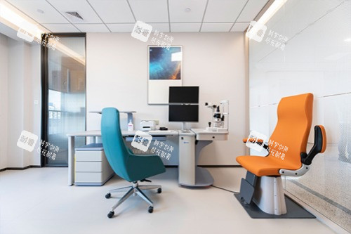 上海爱尔眼科医院验光室