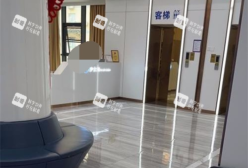 烟台曙光整形医院前台电梯