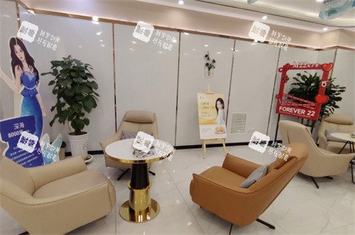 兰州医时代医疗美容的等待区