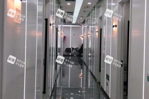 兰州维多丽亚整形医院内部过道环境示意图
