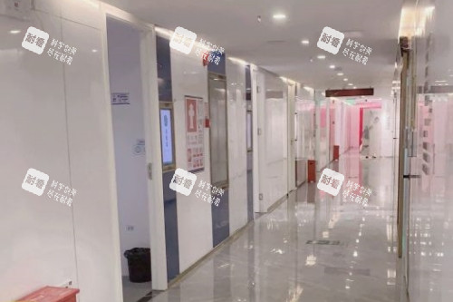 深圳富华整形走廊展示