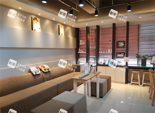 韩国cnp皮肤科等待区