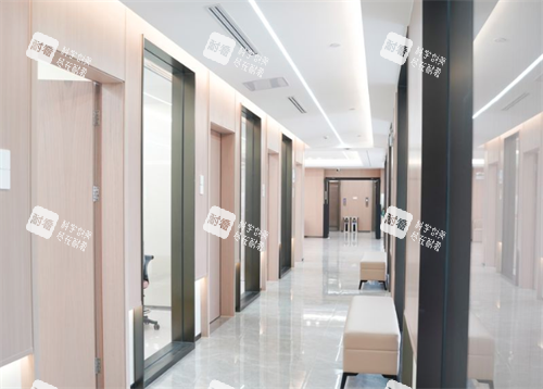 深圳港龙口腔走廊