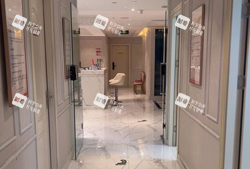 广州雅贝壹医疗美容走廊环境图 广州雅贝壹医疗美容走廊环境图