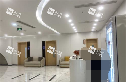 成都军大整形医院 大厅