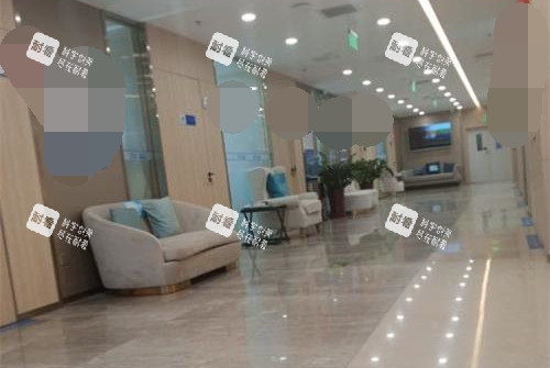 北京碧莲盛植发医院走廊 北京碧莲盛植发医院走廊
