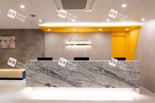 韩国Yellow整形外科的前台环境