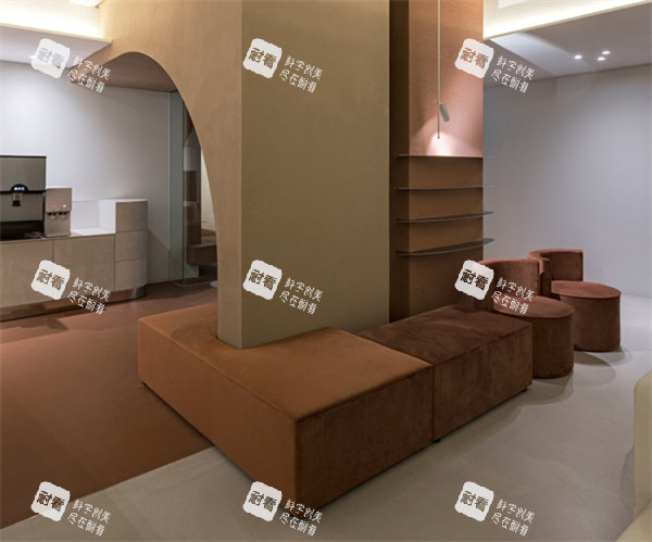 韩国DAYBEAU皮肤科弘大店等候区