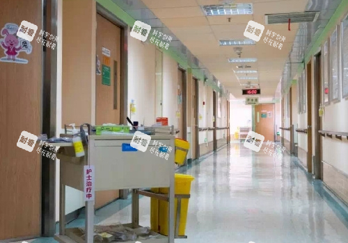 长沙旺旺医院眼科走廊环境