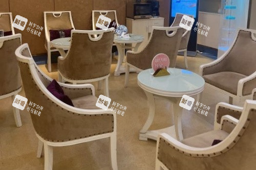 厦门脸博士整形候诊区