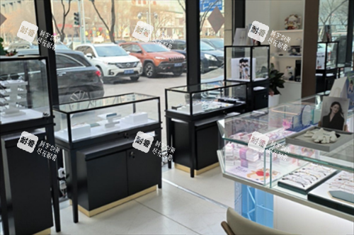 北京朝聚眼科配镜区图