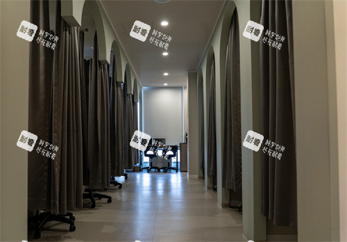 韩国VSline皮肤科狎欧亭店走廊环境