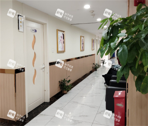 唐山煤医尚美医疗美容走廊环境