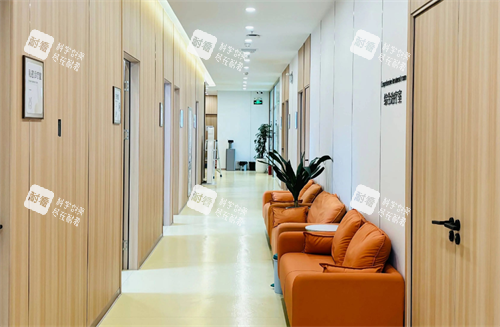东莞台心医院美容科过道区