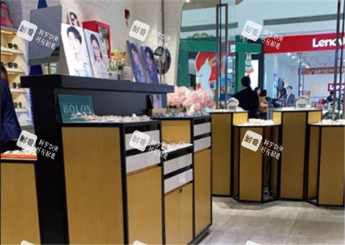 重庆雷诺眼科环境