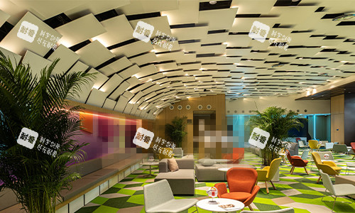 深圳黑马眼科的大厅环境