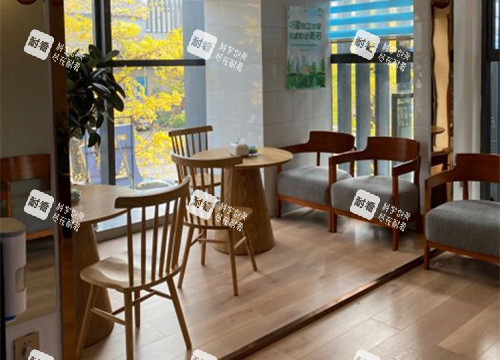 贵阳塔尖医疗美容内部交谈区环境