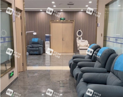 西安碧莲盛植发医生团队，强志顺/李进等医生植发技术成熟，术后自然浓密满意度高