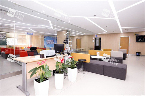 南京爱尔眼科休息区