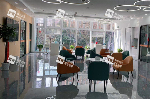 宁波悦亮眼科休息候诊区