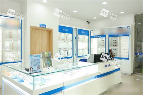 毕节华厦阳明眼科配镜区环境