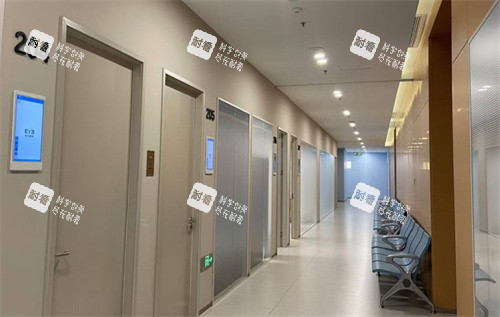 哈尔滨爱尔眼视光医院走廊