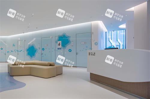 北京希玛林顺潮眼科医院小儿门诊候诊区环境