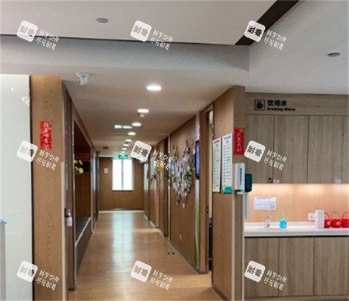 广州黄埔爱尔眼科走廊