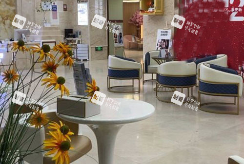 东莞壹加壹整形大厅休息区