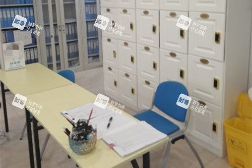 成都华厦眼科服务区环境