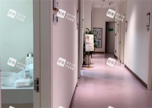 苏州紫馨美容过道区