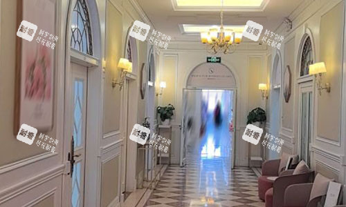 北京嘉禾医疗整形机构走廊的图片