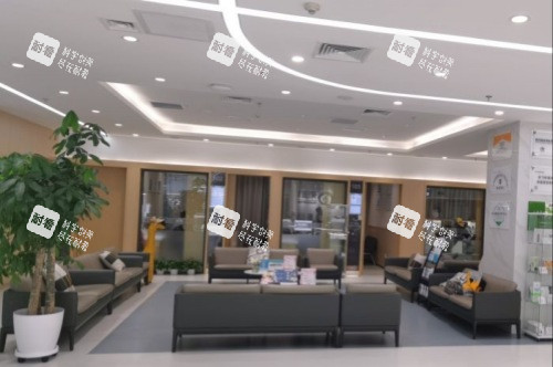 北京何氏眼科医院候诊区
