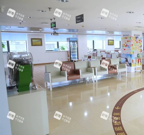 北京茗视光眼科医院大厅等候区