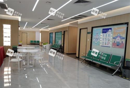 广州华厦眼科医院大厅环境