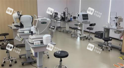广州华厦眼科设备示意图