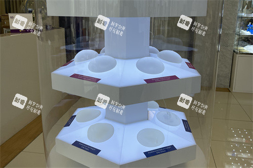 韩国MD整形医院隆胸假体展示台