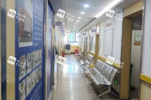 泉州华厦眼科走廊