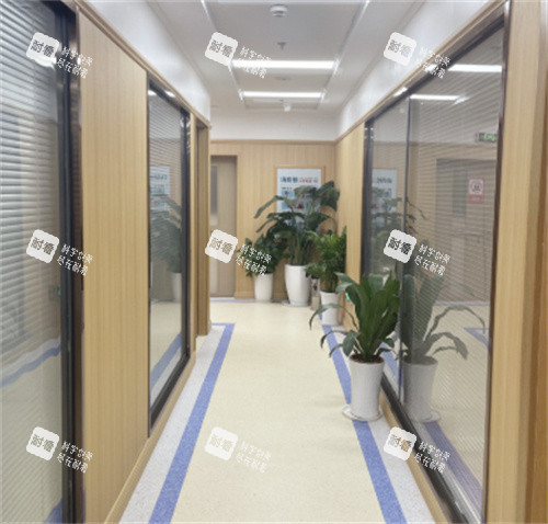 南京妇儿堂医院走廊