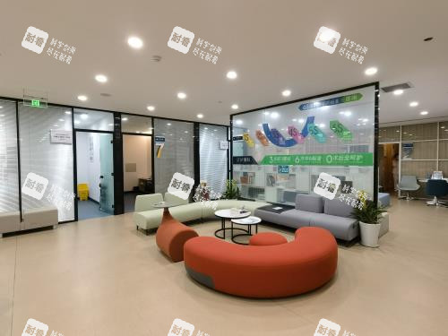 青岛鹿晰眼科大厅环境示意图