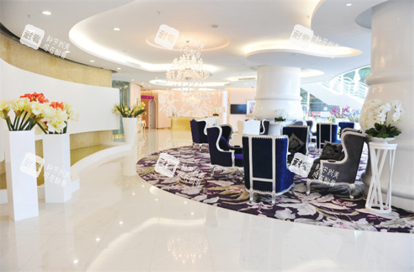 广州美莱医疗美容大厅等待区