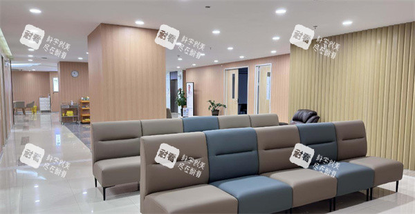 玉林爱尔眼科休息大厅