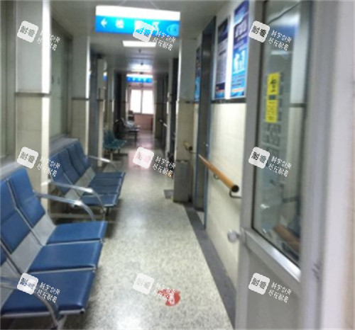 山东施尔明眼科走廊环境图