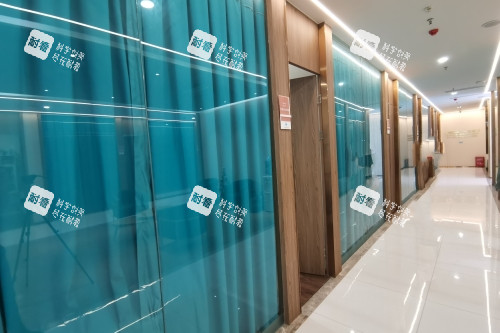 成都恒博天姿整形走廊