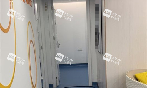 珠海九龙整形诊室门口
