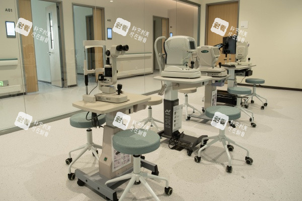 青海爱尔眼科医院设备