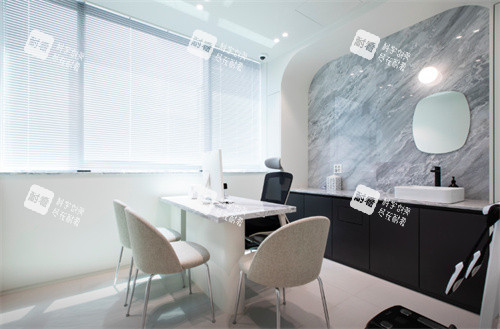 韩国江南tatoa皮肤科诊室