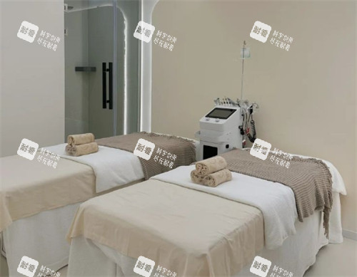 鹤壁臻美医疗美容皮肤治疗室